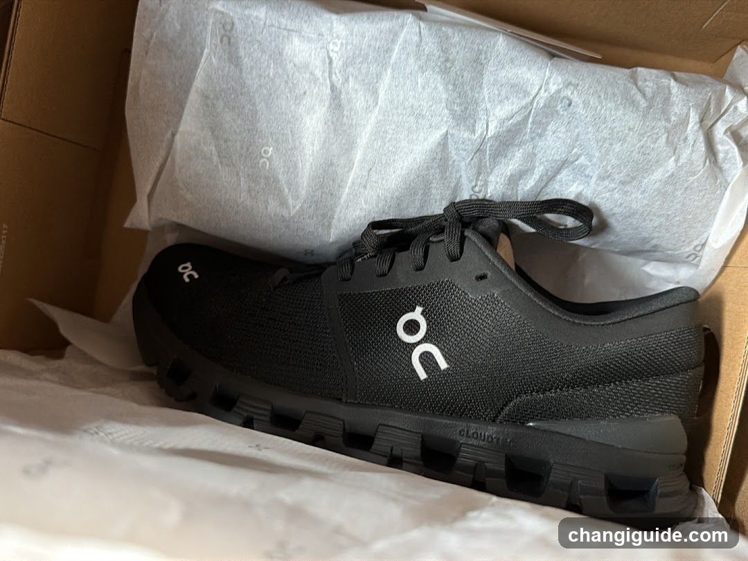 On Cloud Runner Shoe in Box