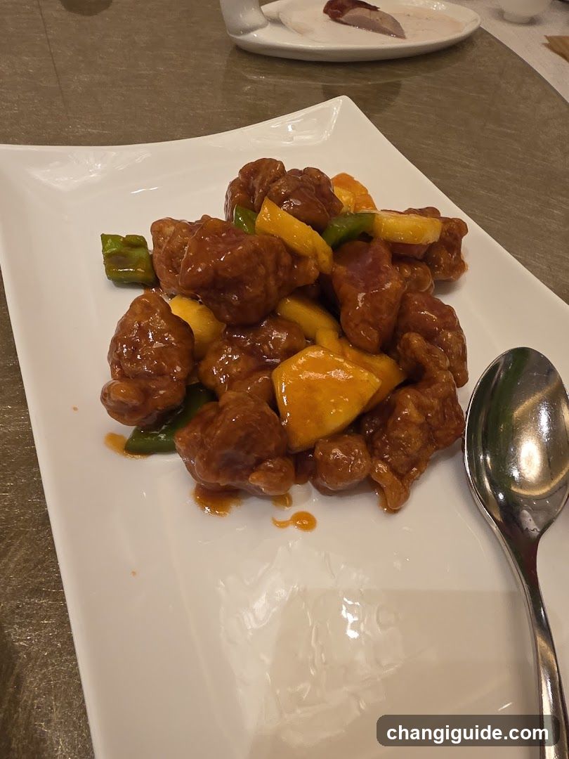 Sauce Chicken with Pineapple and Peppers