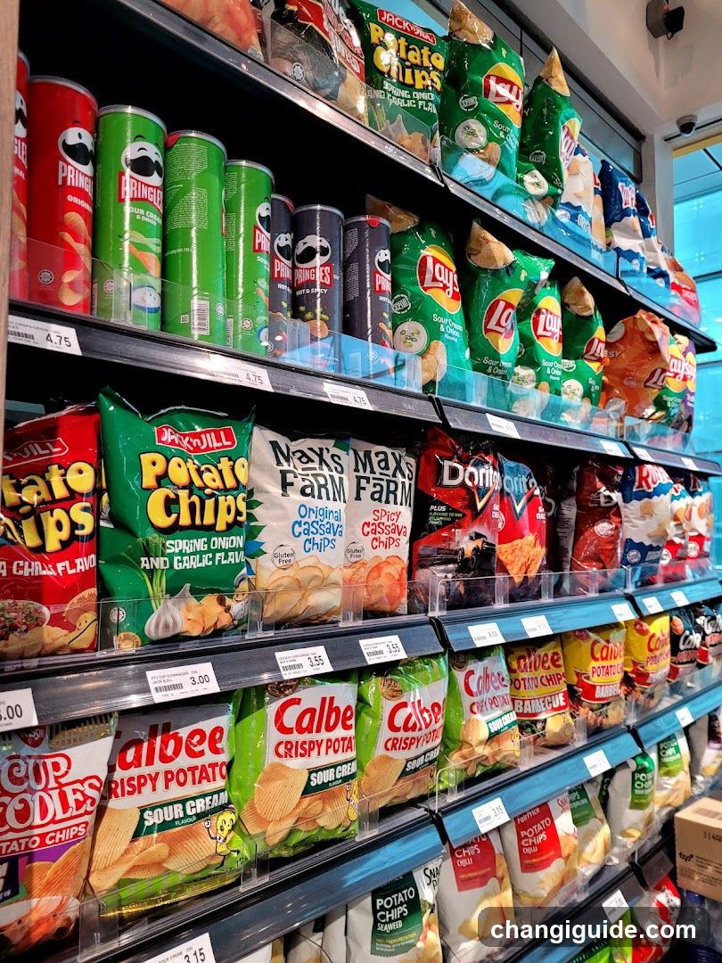 Snack aisle shelves