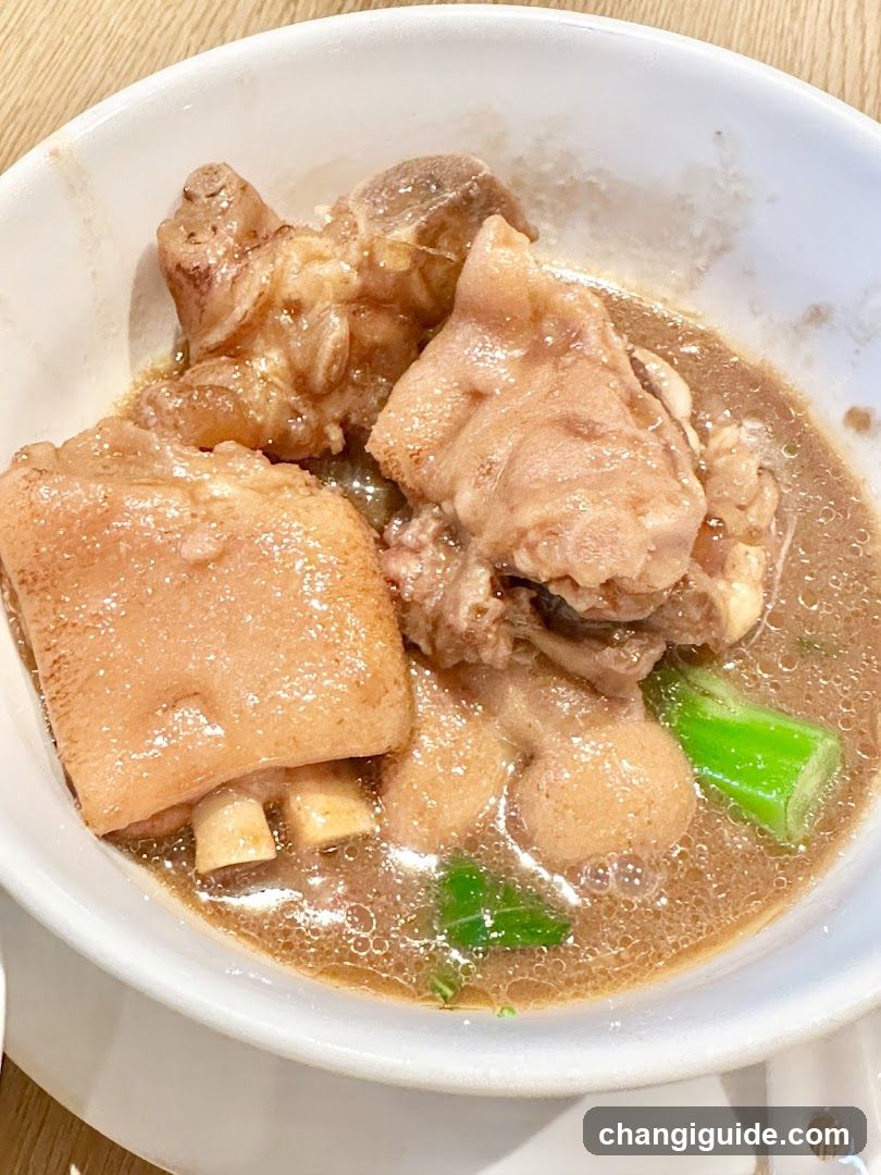 Braised Pork and Broccoli Soup
