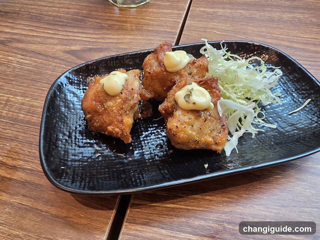 Fried Chicken with Mayonnaise and Cabbage