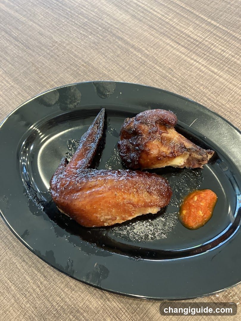 Fried Chicken Wings with Sauce