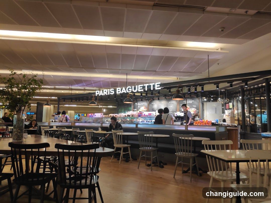 Paris Baguette Interior