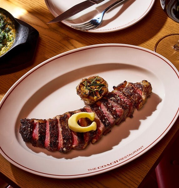 The Coach Restaurant Opens at Jewel With a New York Woodfire Kitchen