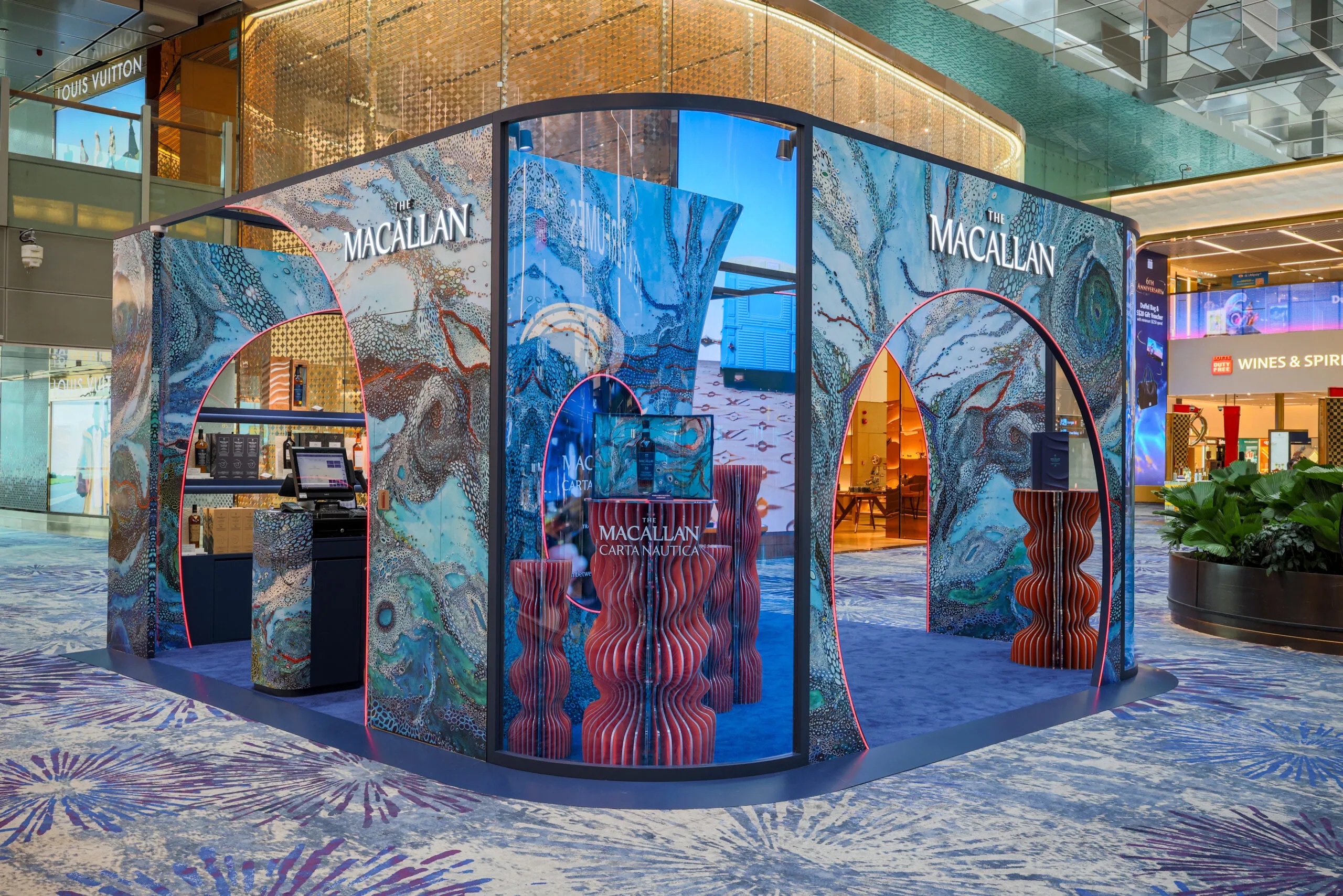 The Macallan Carta Nautica booth sits in Changi T3 transit through 22 November